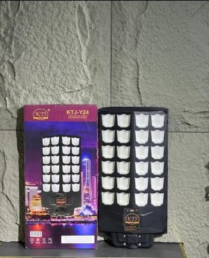 Y28 Solar Street Light