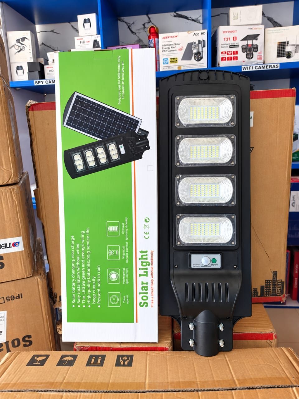 4-EYE SOLAR STREET LIGHT